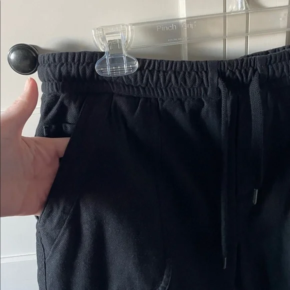 Athleta Men’s Black Farallon 9” Bermuda Shorts UPF50+ w/ Pockets - Size 10 - Picture 2 of 6